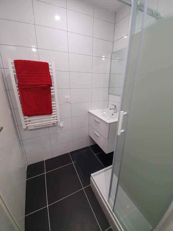 Charmant Petit F1 Apartman Tain-lʼHermitage Kültér fotó