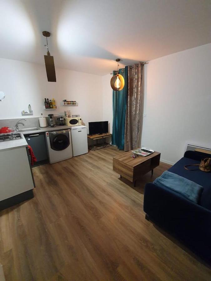 Charmant Petit F1 Apartman Tain-lʼHermitage Kültér fotó